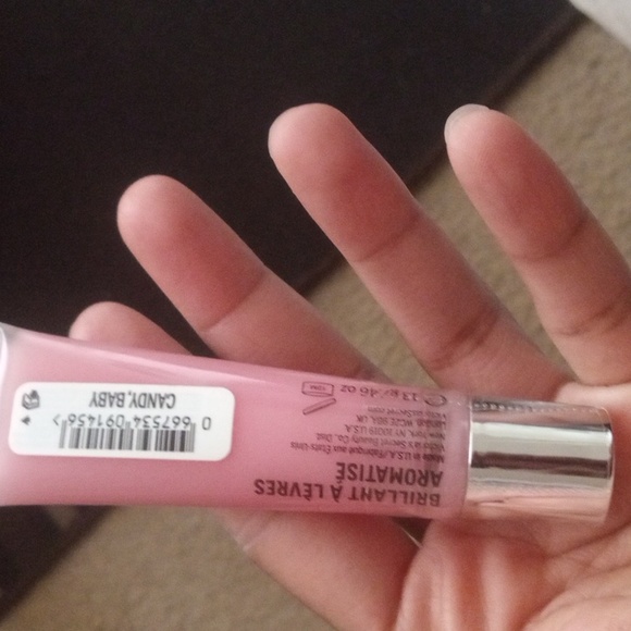 Victoria Secret *Candy Baby* Flavored Lip Gloss - Picture 3 of 4